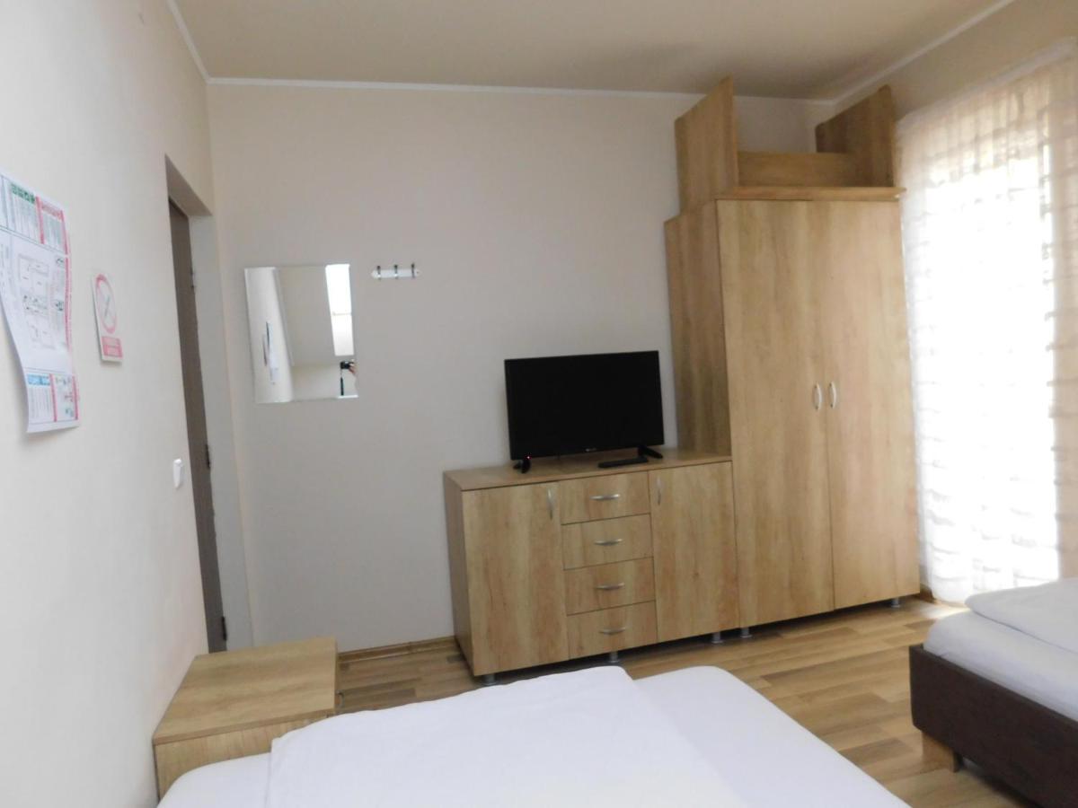 Farm stay Pensiunea Agroturistica Havanna